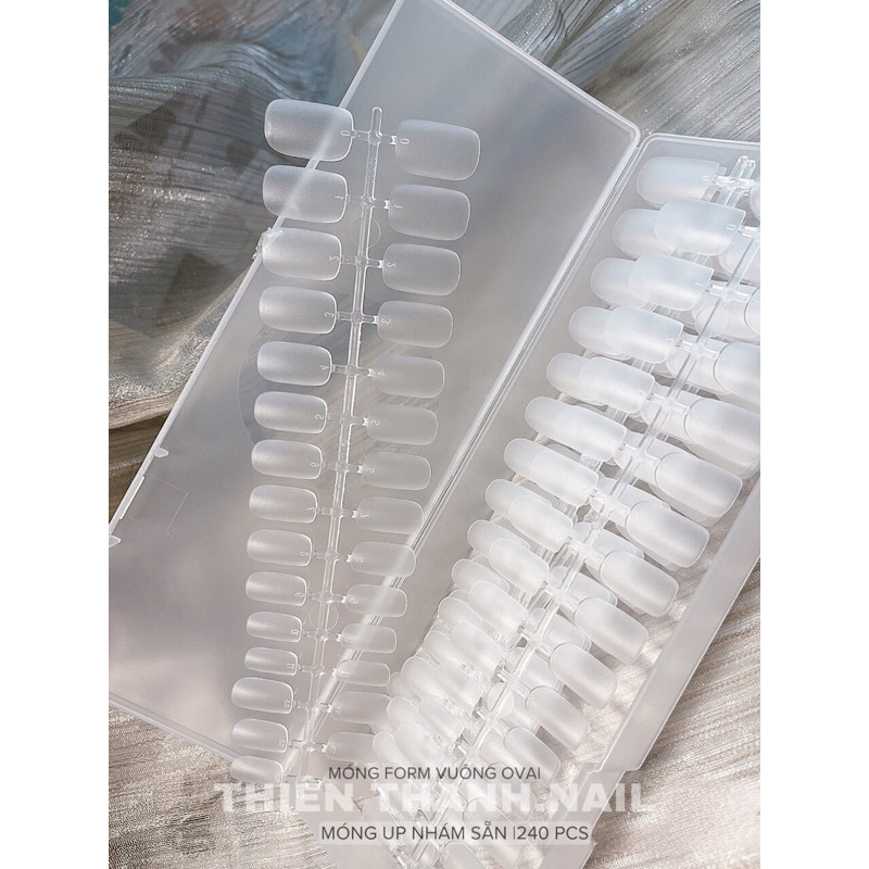 Móng Vuông Fom Oval