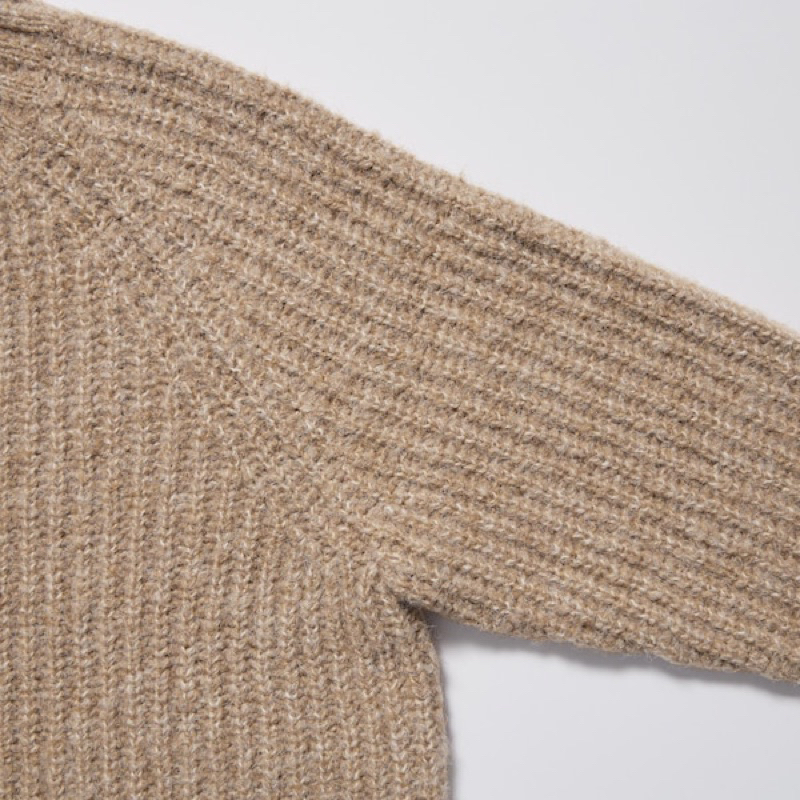 Áo len nữ Uni qlo