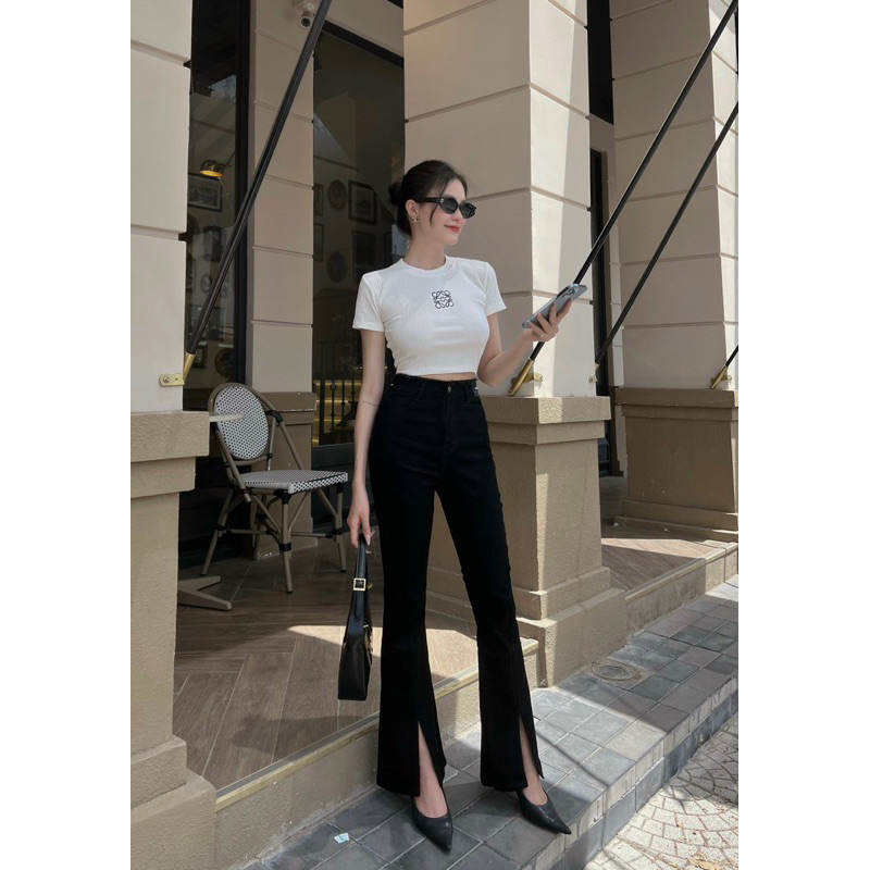 LIKEHER - ÁO THUN LOGO THÊU