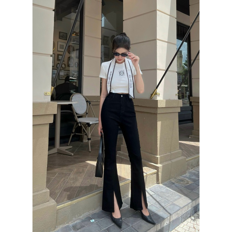 LIKEHER - ÁO THUN LOGO THÊU