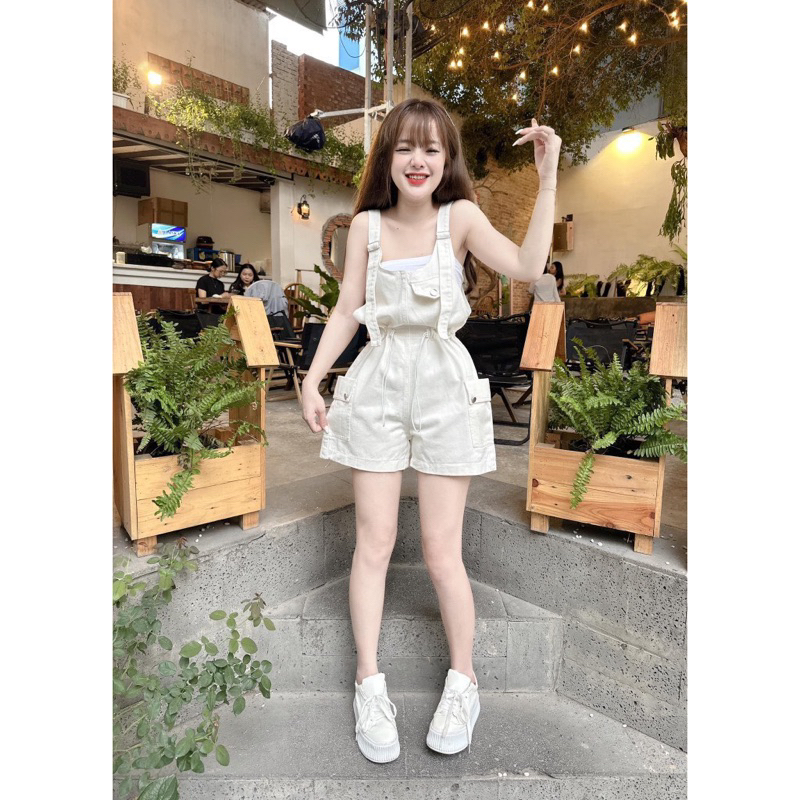 YẾM KAKI JEAN SHORT RÚT DÂY 2 BÊN TÚI HỘP ĐỐNG NÚC  KIỂU