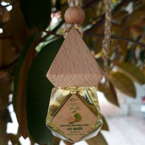 Tinh dầu  treo ô tô