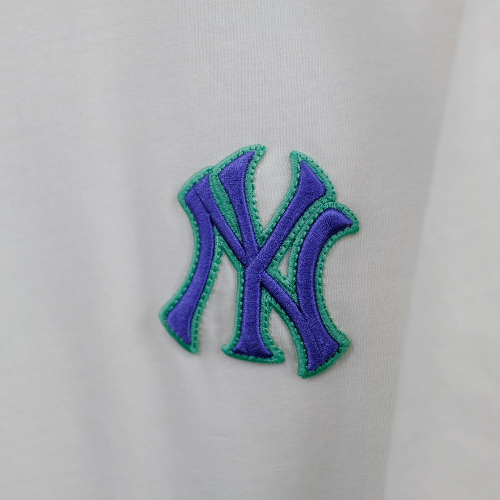 Áo Thun MLB Màu Kem Hình Ly Kem Hàng Chính Hãng | CODE: 3ATSEC3 - Fox Sneaker