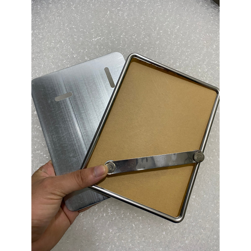 Phôi Ép Biển Số Xe Máy Quyền Linh