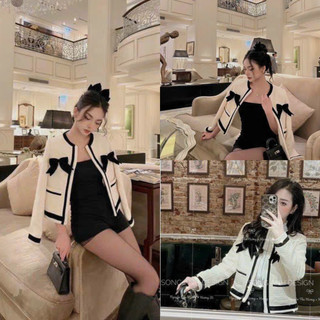 Áo khoác dạ trắng viền đen đính nơ, hàng 2 lớp, chất dạ cao cấp