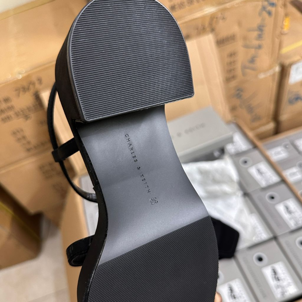 Sandal nữ, dép sandal nữ quai mảnh gót vuông cao 5cm hàng xuất Full box giấy gói nến cao cấp - SD62