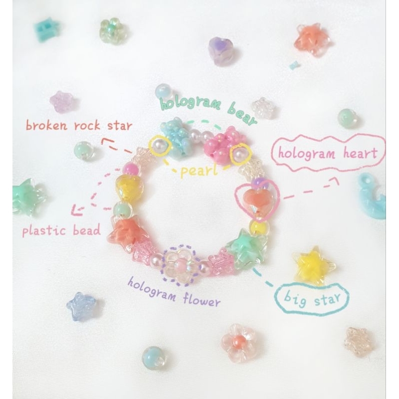 Vòng handmade cầu vồng màu ngẫu nhiên : Rainbow Bear