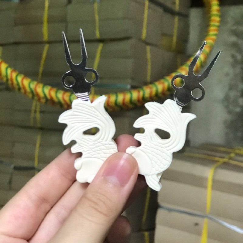 Xiên hoa quả cho chim ăn hàng sài gòn loại 1 giúp chim ăn dễ dàng dễ lắp ráp vào lồng