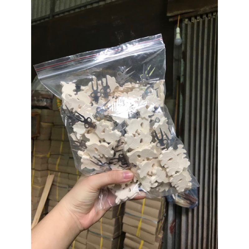 Xiên hoa quả cho chim ăn hàng sài gòn loại 1 giúp chim ăn dễ dàng dễ lắp ráp vào lồng