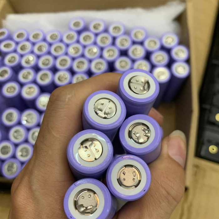 Pin 18650 Samsung 33G dung lượng 3200mAh - 3.7V xả 20A