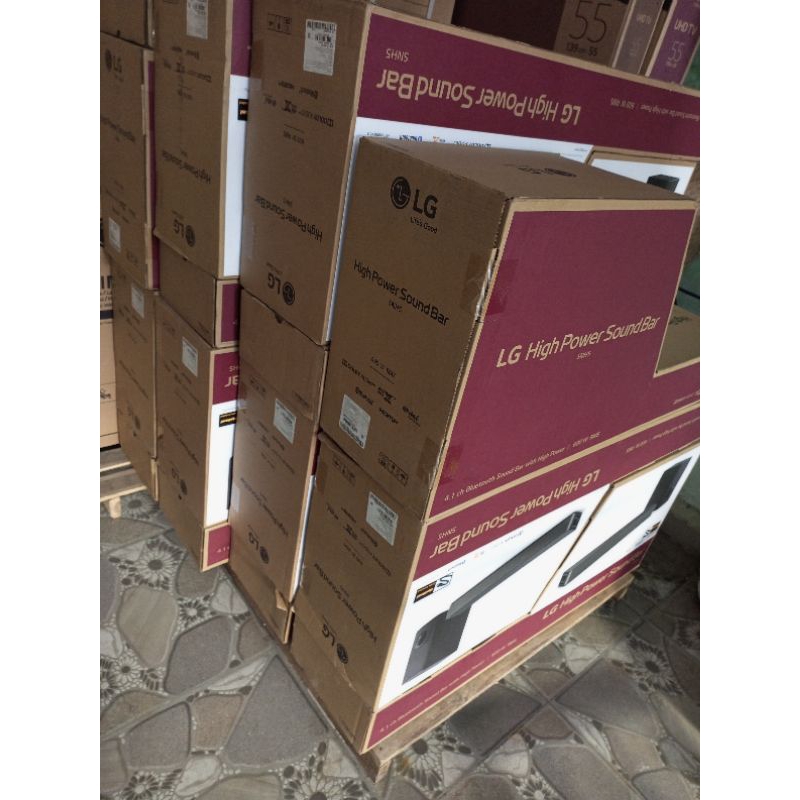 Bộ loa thanh LG SNH5 600W