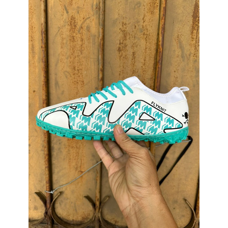 Giày đá bóng đá banh,thể thao sân cỏ nhân tạo đã khâu Full đế