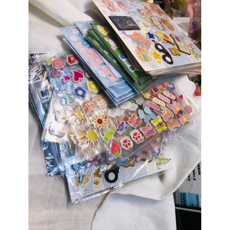 Hình dán trang trí búp bê ,nhà và phòng học