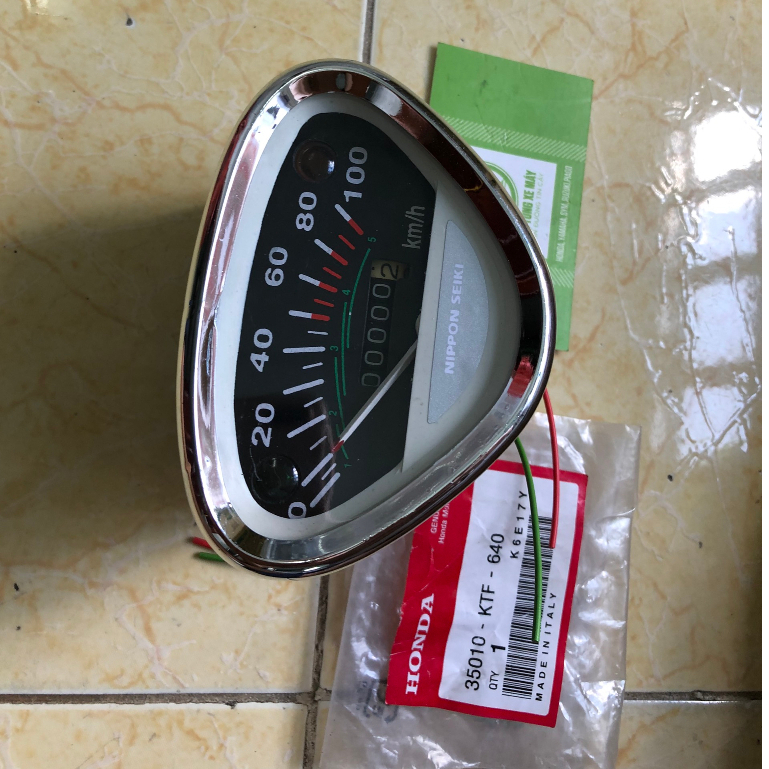 Đồng hồ xe máy 67 ( hình chụp trực tiếp ) chạy công tơ mét