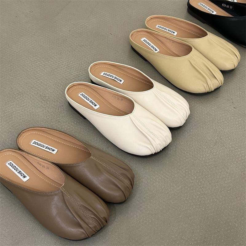 Giày sục nữ chất da mềm đế cao su siêu dẻo mũi bo tròn độc lạ