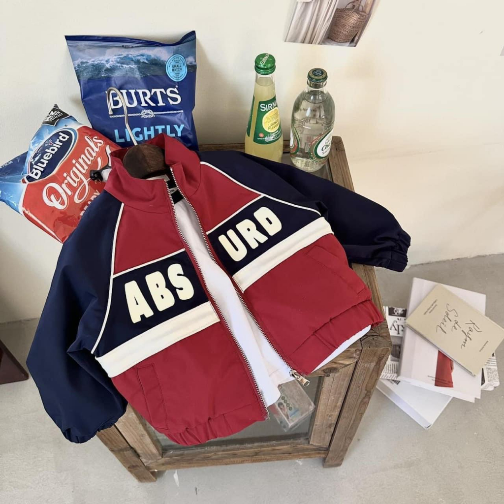 Áo khoác bomber hoạ tiết khoá kéo cho bé (còn size nhí 100)