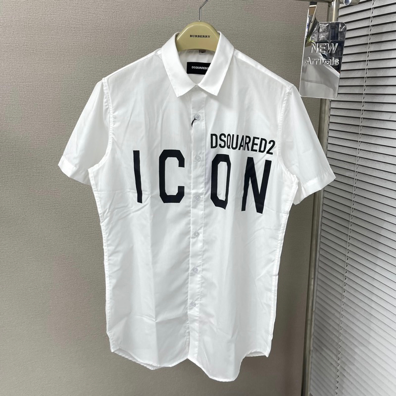 Áo sơ mi trắng nam cộc tay Dsq2 in chữ ICON đen ngang ngực chất vải thô kiểu dáng đơn giản đẹp SMC21P