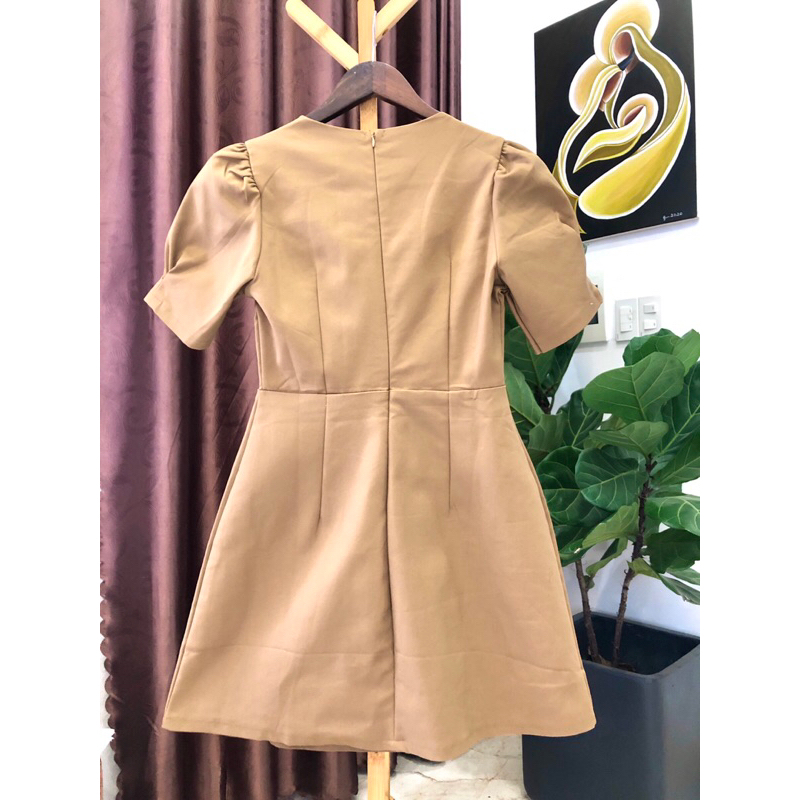 Váy thiết kế cao cấp Size S NEW