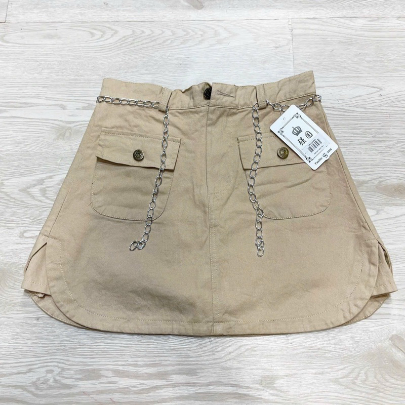 Chân váy kaki túi hộp kèm dây rút phong cách Hàn Quốc