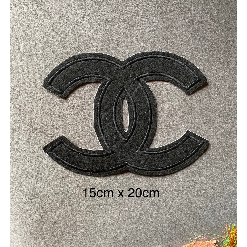 sticker logo thêu X chane.l to đẹp có keo ép