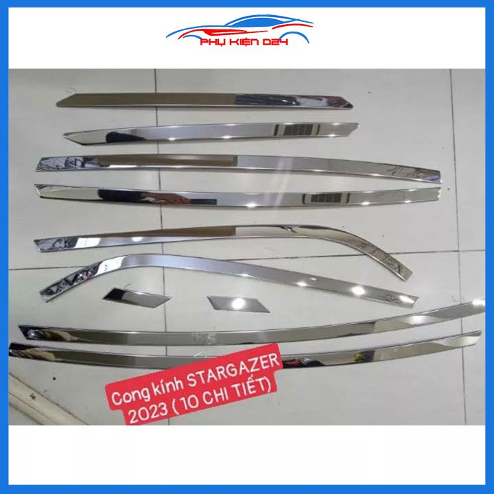 Bộ nẹp viền chân cong kính Inox cho xe ô tô Huyndai Stargazer 2022-2023-2024