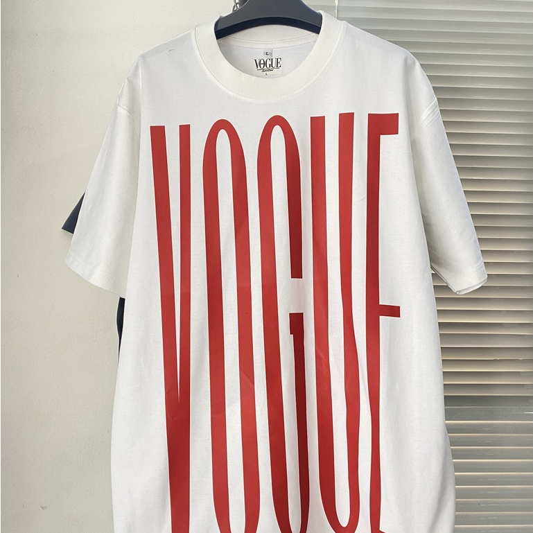 Tee thun cotton Vogue Big logo phía trước
