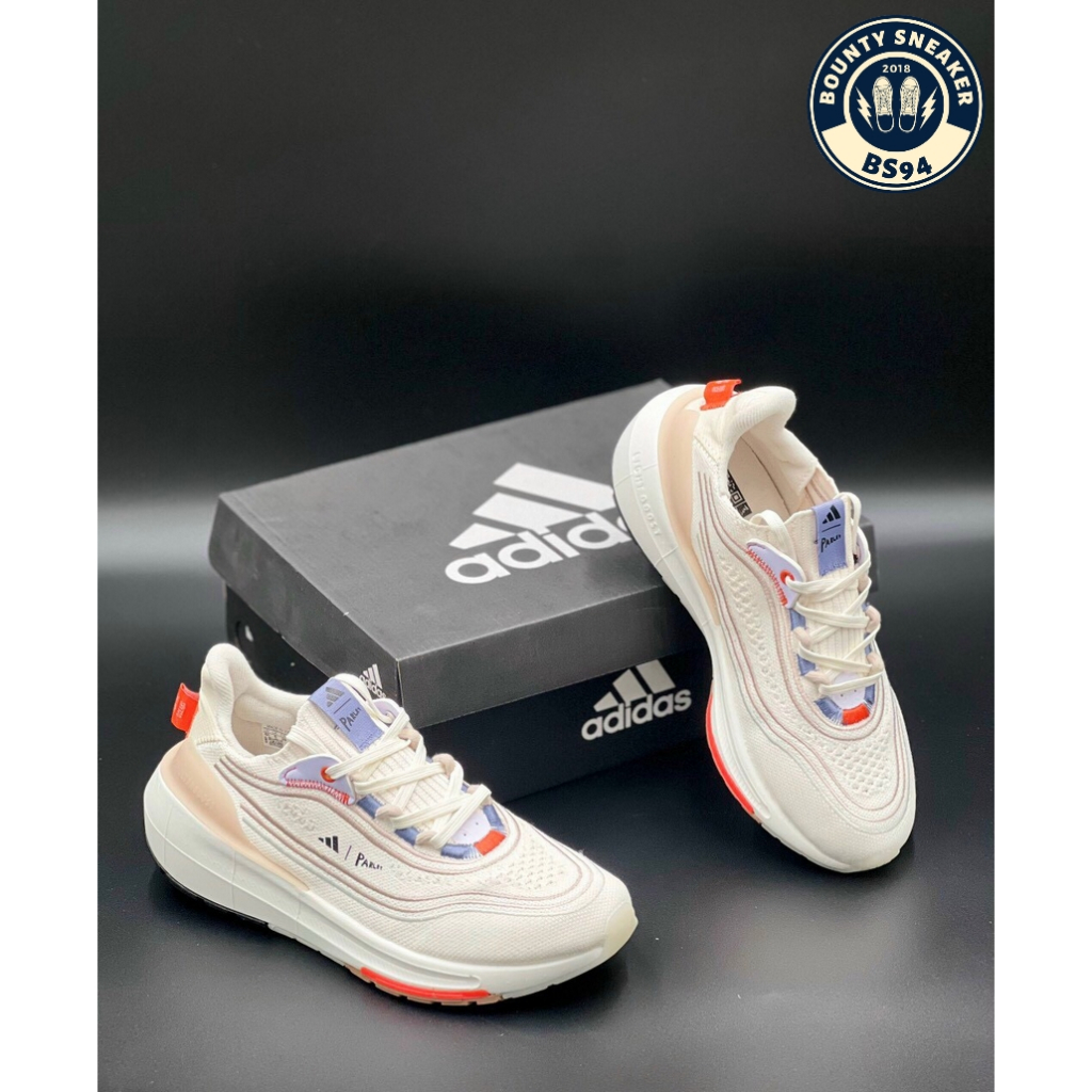 Giày Thể Thao Adidas Ultraboost Light