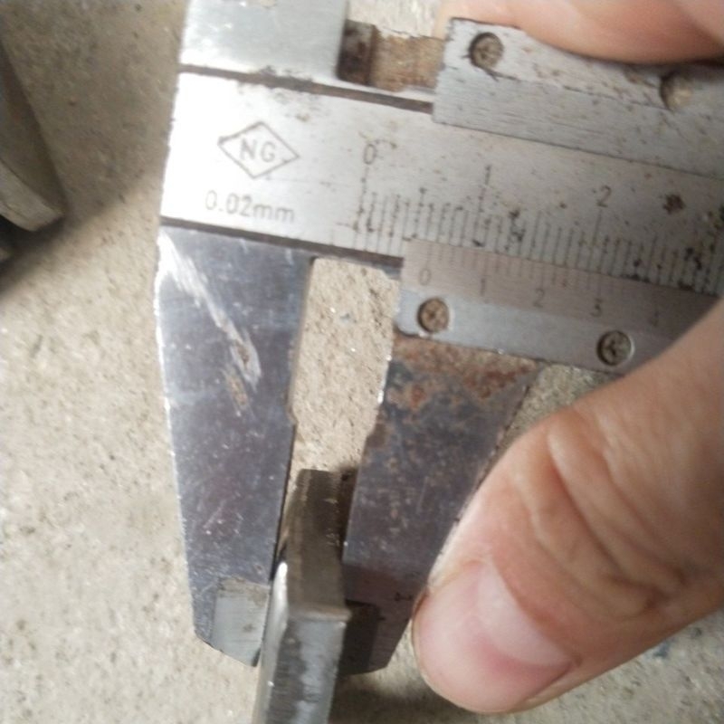 HÀNG DÀY .tai khoá bách cửa. bát khoá cửa. dày 6ly. to 3.6cm