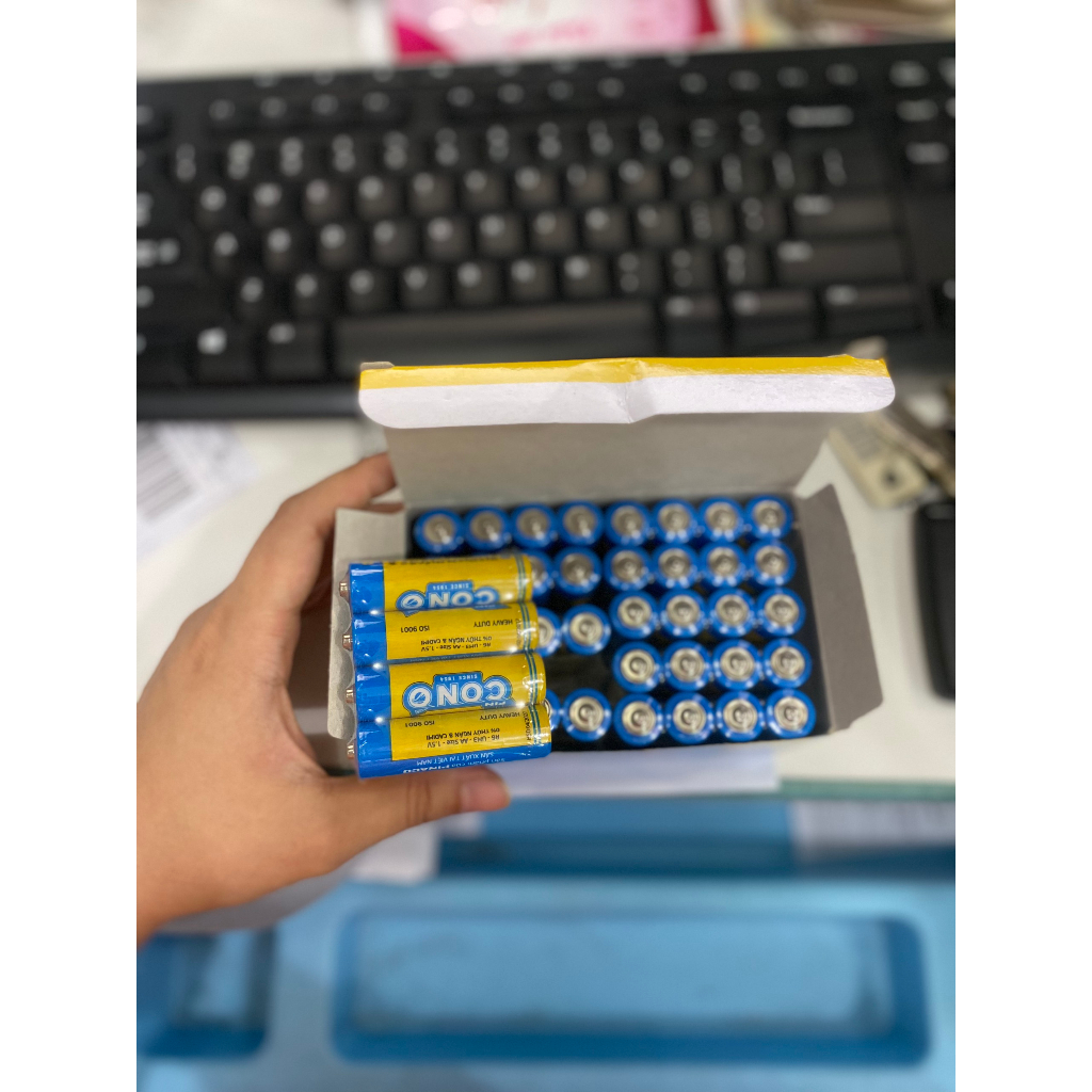 Hộp 40 viên Pin tiểu AA con ó PINACO 1.5V MẪU MỚI