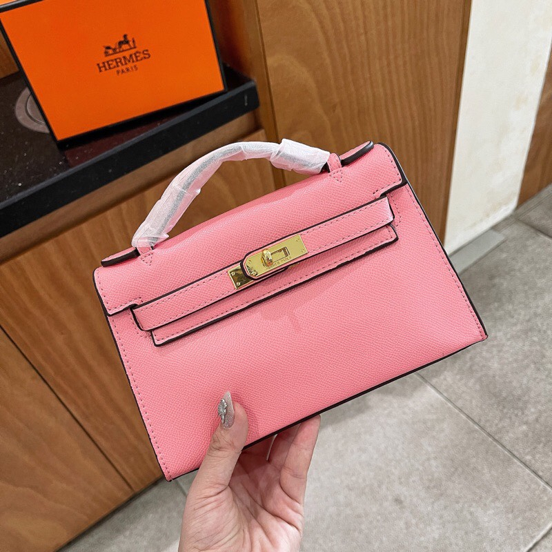 Túi Hờ Mờ khoá vàng dáng ngang size 21 có 2 dây đeo  - mã HMN126