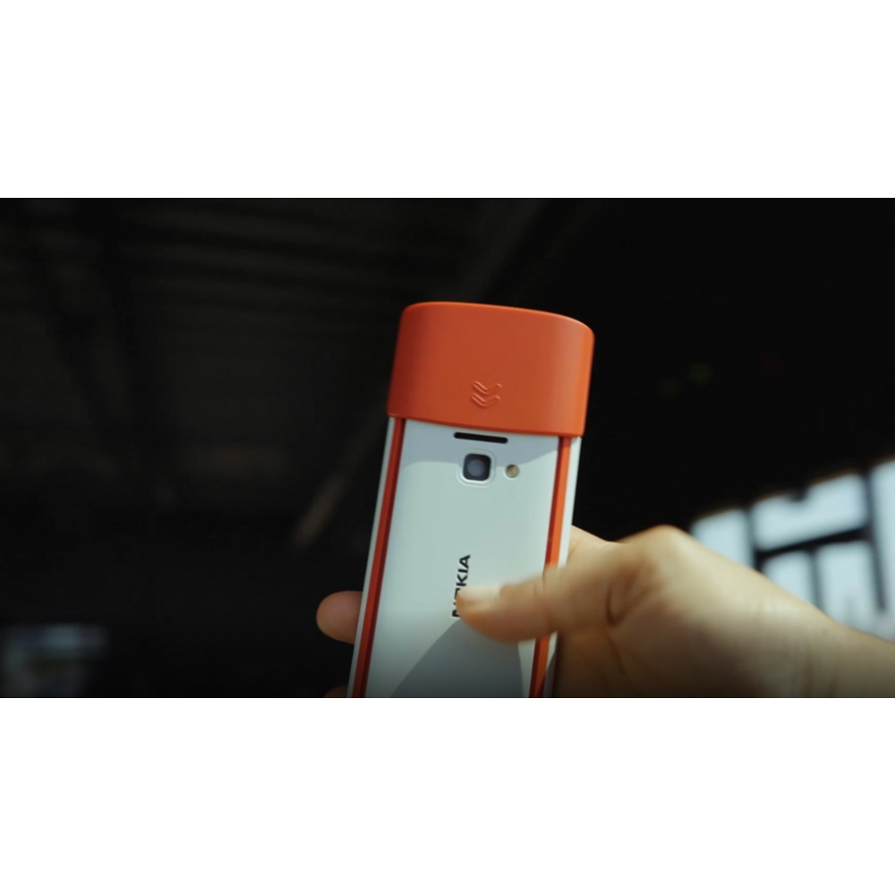 Điện thoại nokia 5710  Màn hình: TFT LCD2.4" 2 sim pin trâu kết hợp tai nghe siêu độc đáo -bảo hành 1 năm