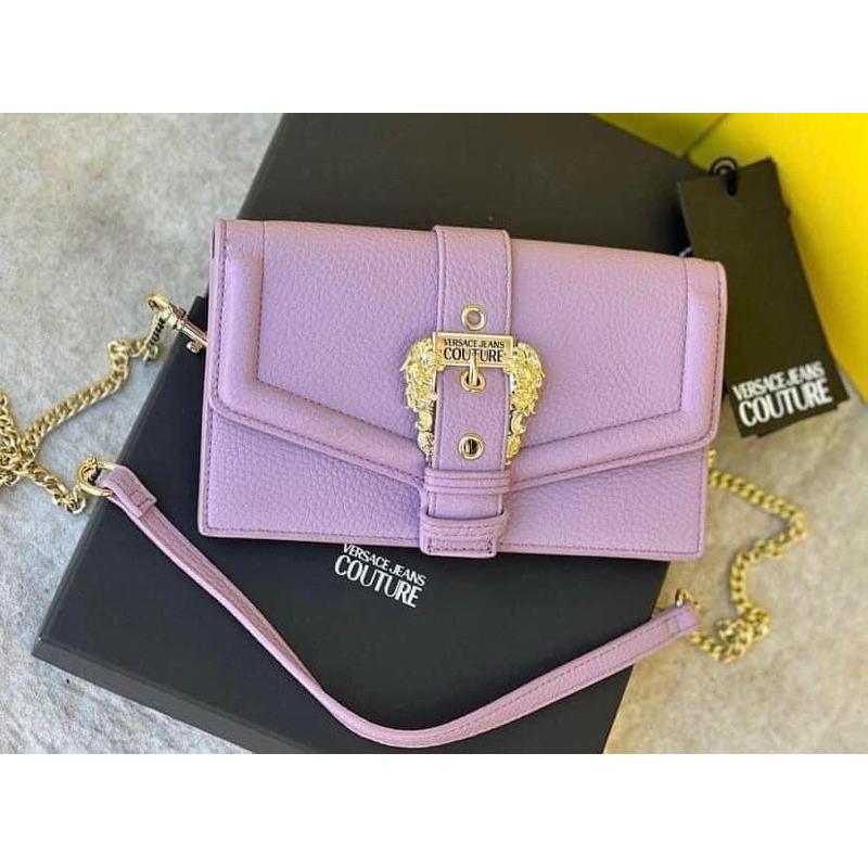 Túi đeo chéo Versace jean chính hãng.