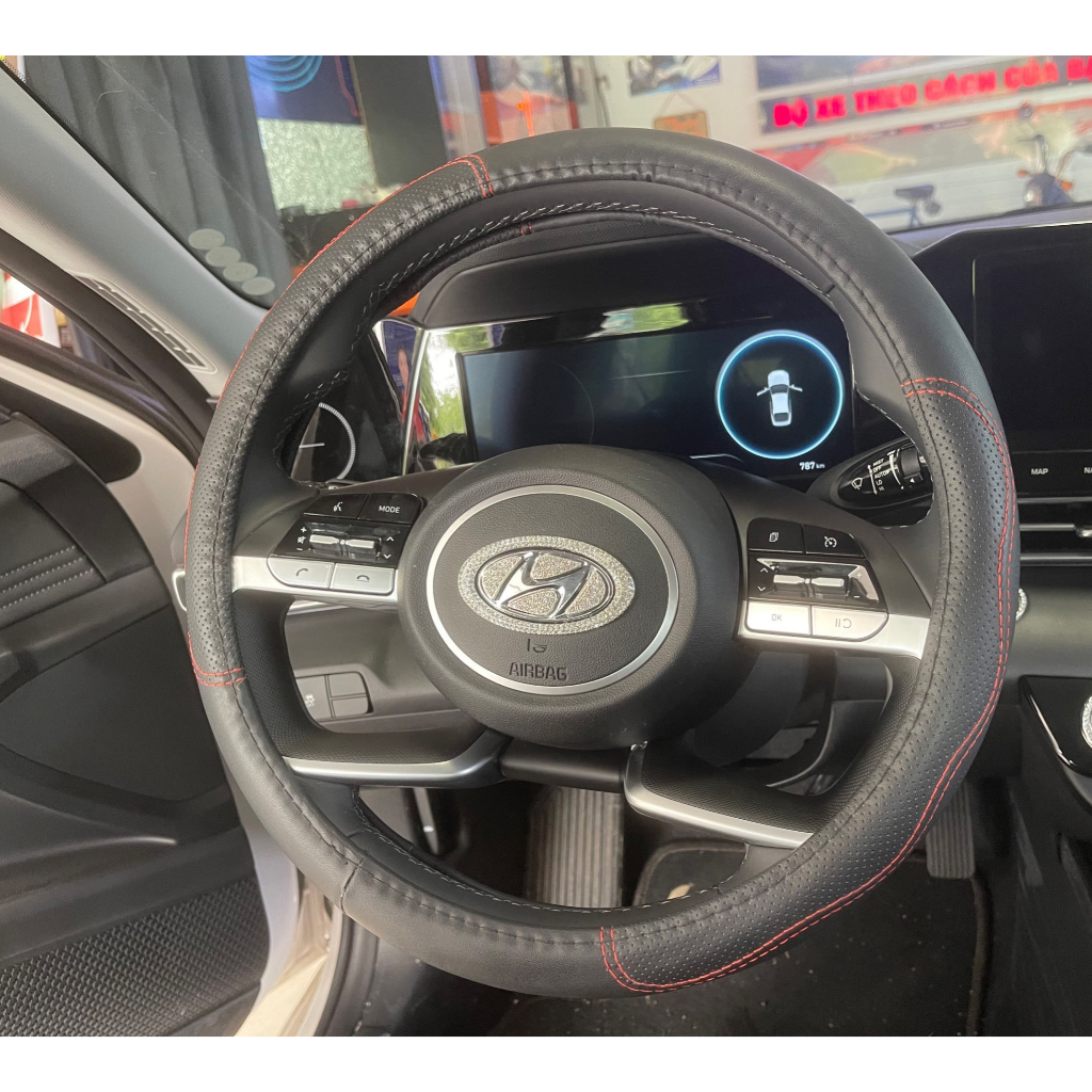 Đính đá trang trí Hyundai SANTAFE 2021 2022 2023 Sang trọng đẳng cấp