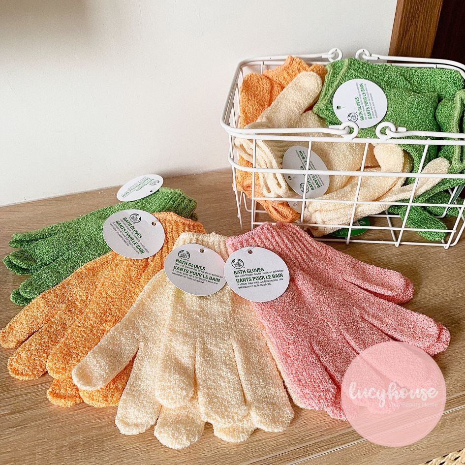 Găng tay tắm tẩy da chết The Body Shop