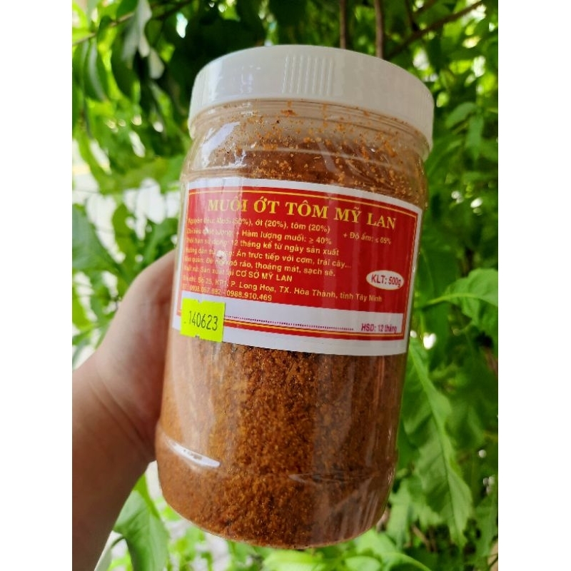 Muối ớt tôm hành phi xay nhuyễn ăn với bánh tráng (hiệu Mỹ Lan) - đặc sản Tây Ninh