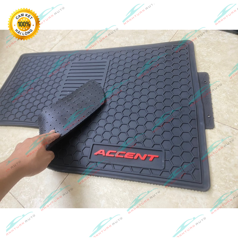 Lót sàn Hyundai Accent 2018 - 2023 có đinh cao su chống trươt