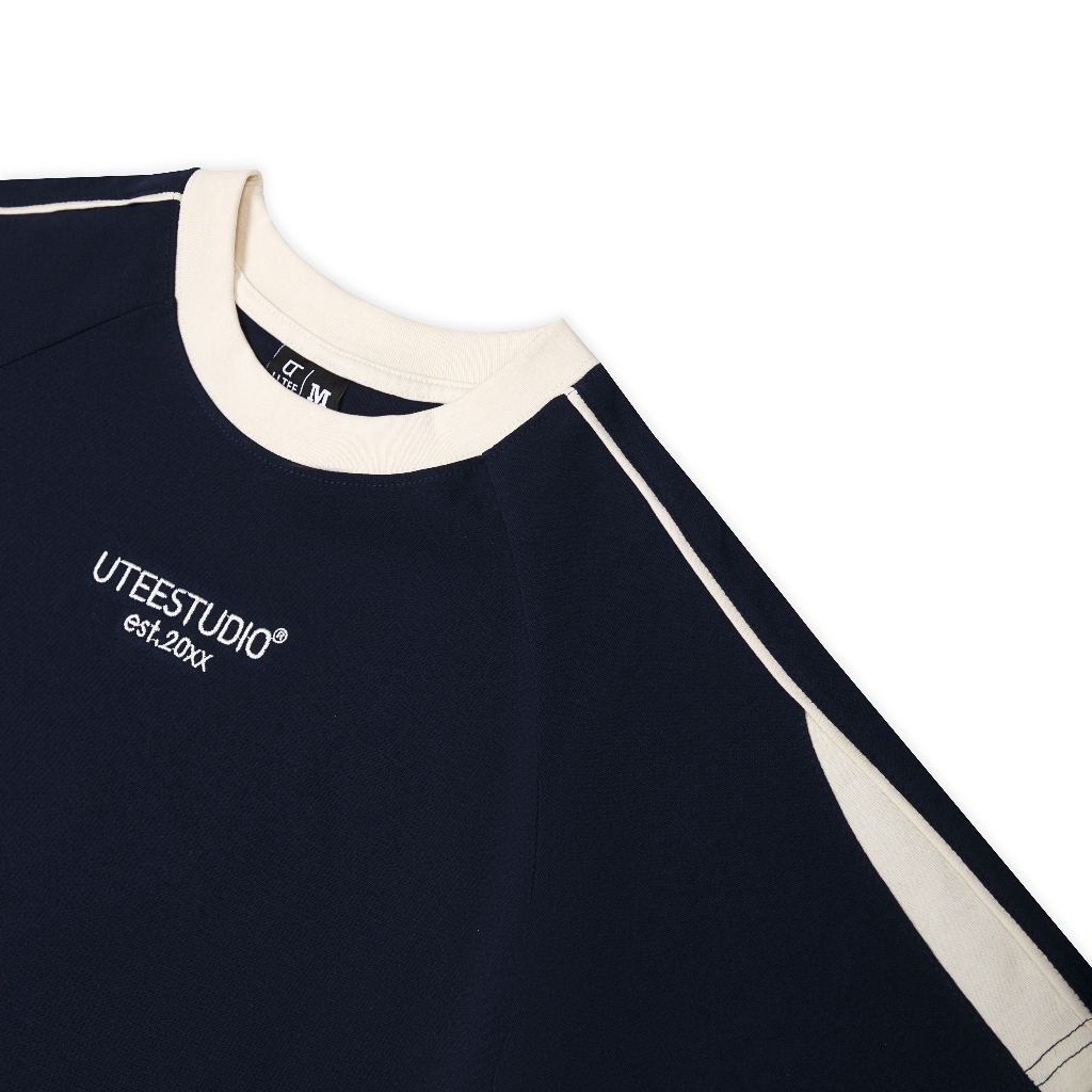 Áo Thun RINGER BOXY Xanh Navy Đơn Giản Thêu UTEESTUDIO Form Unisex Chất Liệu 100% Cotton Co Giãn 2 Chiều Cho Nam Và Nữ