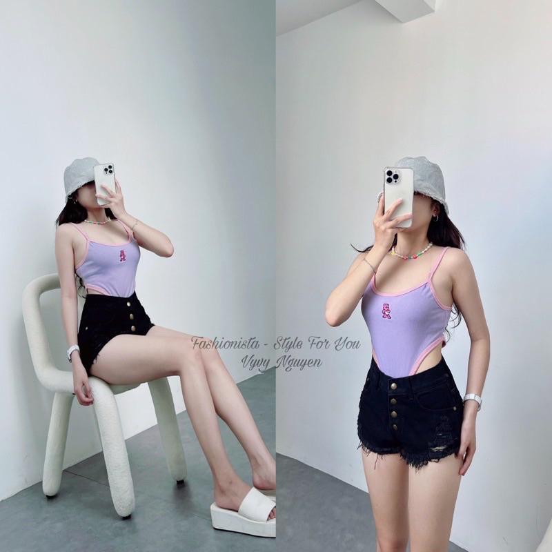 Quần Sooc Jeans Rách 4 Khuy Vàng Siêu Hot