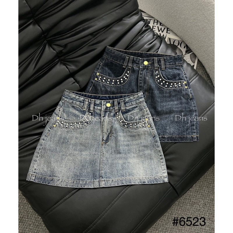 Chân Váy Jeans Ngắn Đính Đá Viền Túi