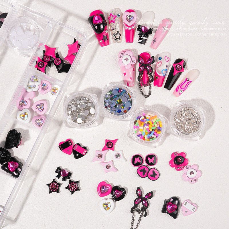 Charm bươm xích-charm sao 4 cánh đá nail cao cấp mới