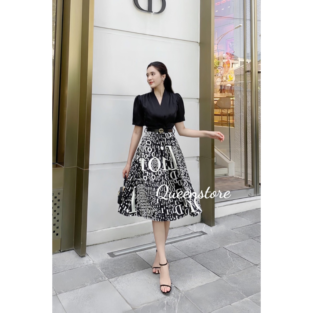 V257 - Váy xòe thắt eo dio, có đai vải kèm theo