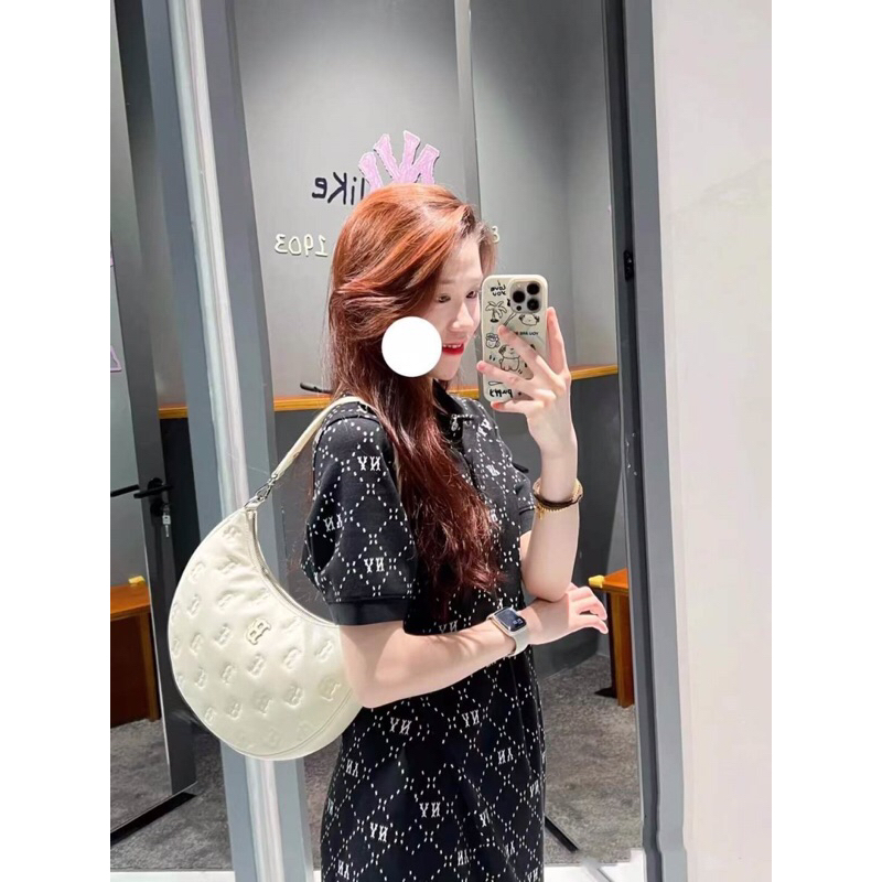 Túi kẹp nách m lb dáng tròn kèm dây đeo chéo