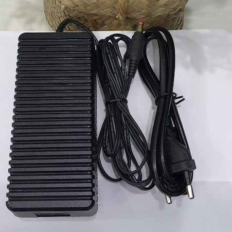 Nguồn Adapter 12V5A AcBel Dùng Cho Camera, Led Dây 5050, Led Trang Trí