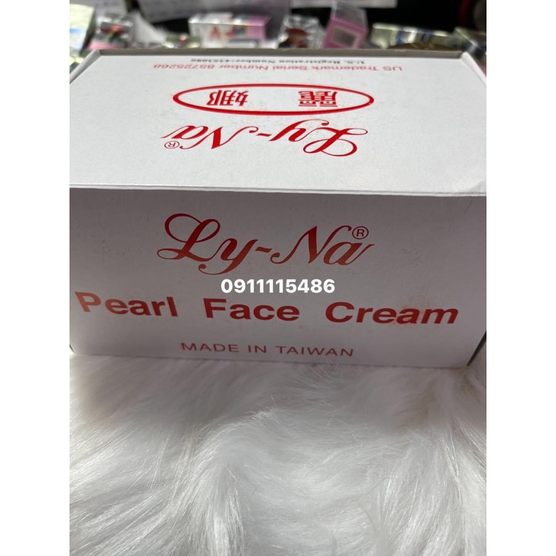 Kem Lyna Vàng Auth nhập 🇺🇸 nguyên Seal.