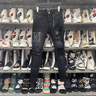 Quần jean nam đen mài thêu chữ amiri da đùi rách vá túi da 4 cúc cao cấp QJ297P