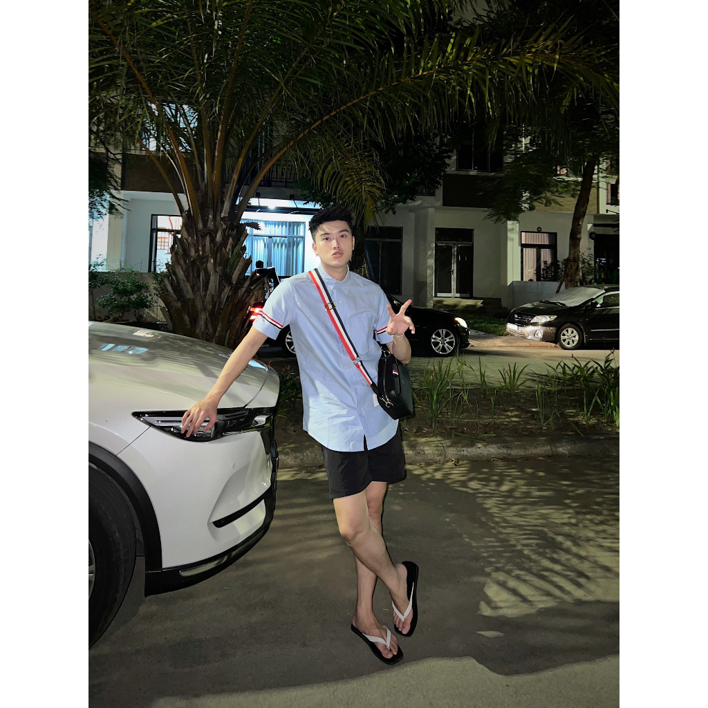 Túi đeo chéo Thombrowne Đen dây 3 màu LA on web fullbox bill thẻ