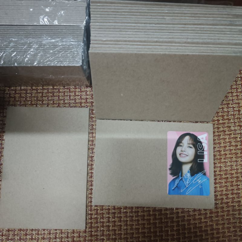 20 Tấm Bìa Lạnh carton dùng để ship card dày 2.5 mm , size 12*17 cm
