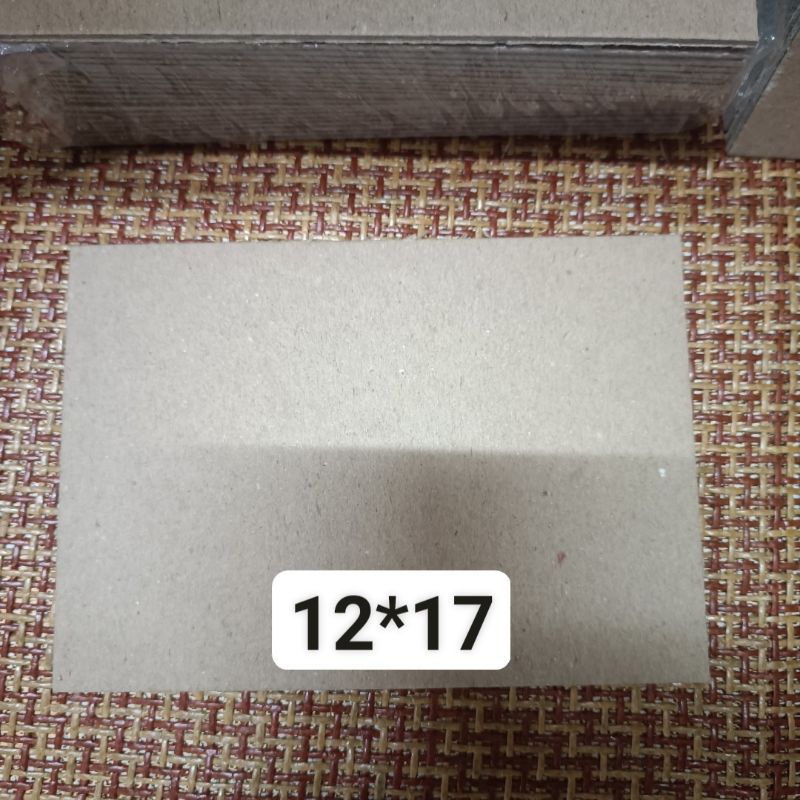 20 Tấm Bìa Lạnh carton dùng để ship card dày 2.5 mm , size 12*17 cm