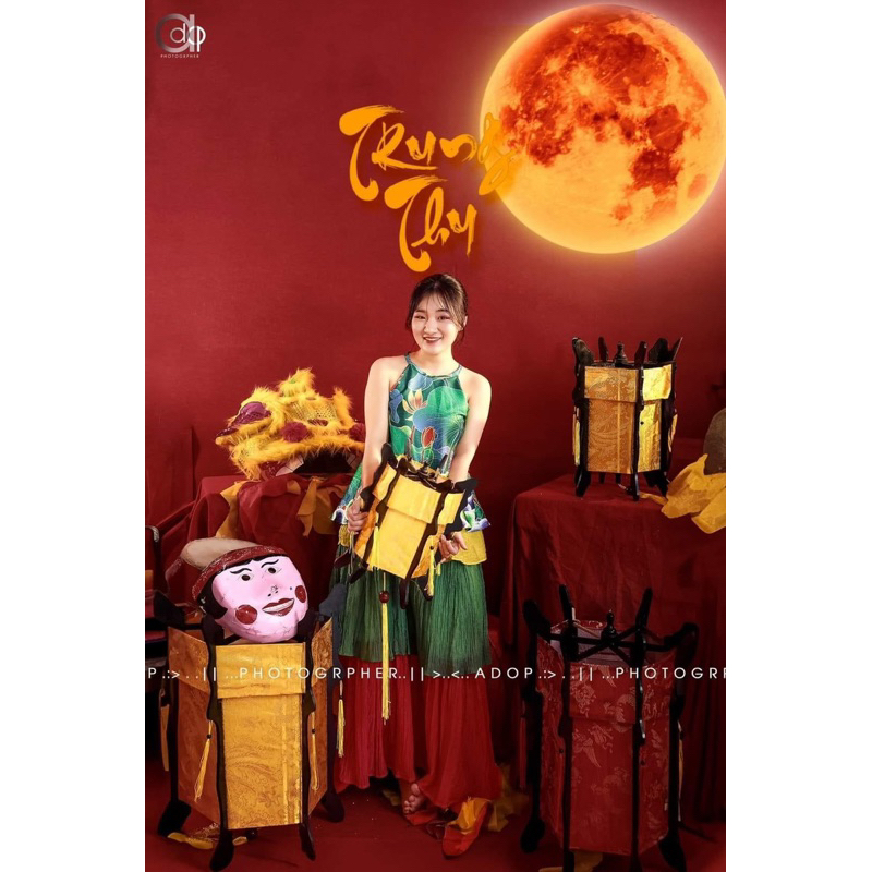 Set yếm chân váy tầng