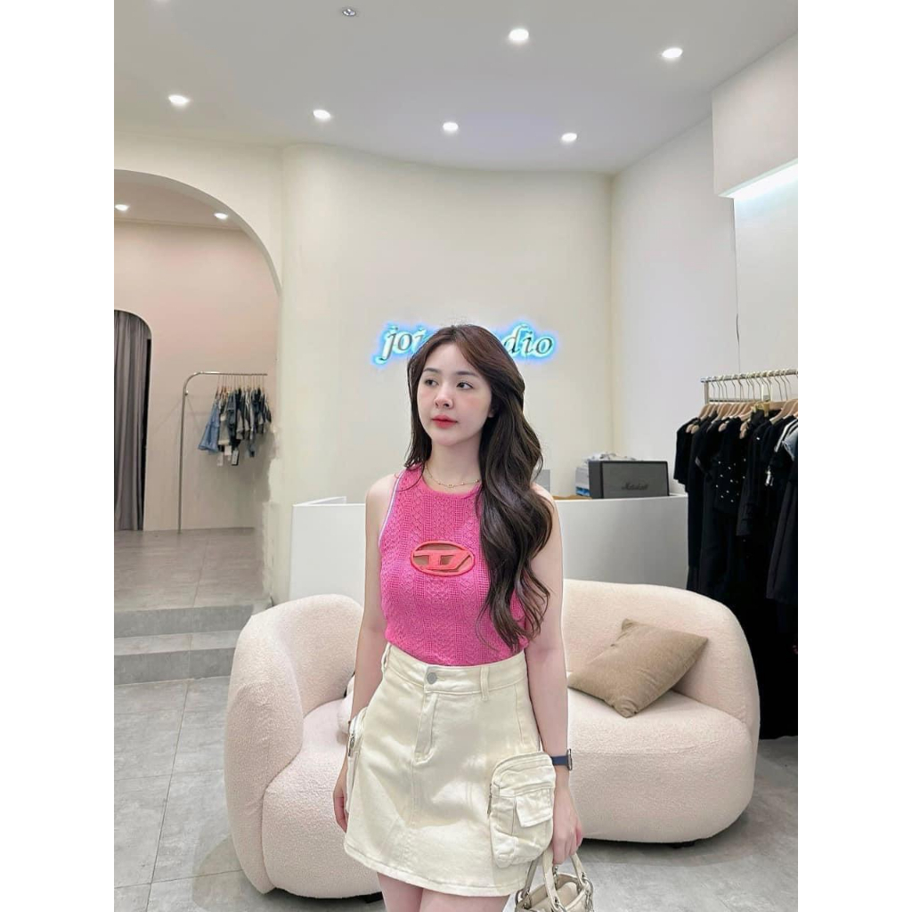 ÁO LEN SÁT NÁCH THÊU CHỮ D